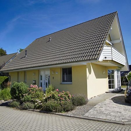 Nah Am Meer, Ruhige Lage, Gratis Nutzung Vom Ahoi Erlebnisbad Und Sauna In Sellin - Haus Inselblick Fewo 02 Goehren  Luaran gambar