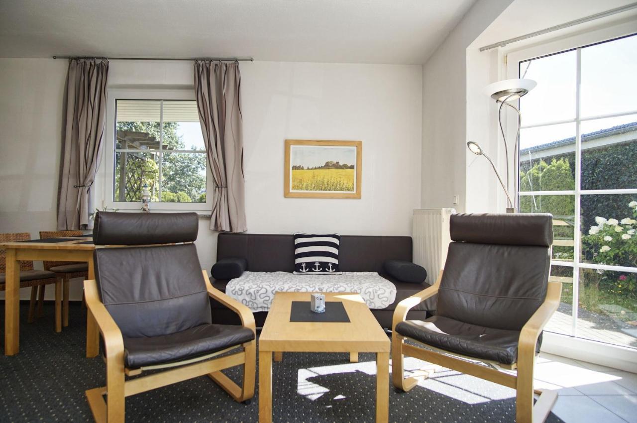 Nah Am Meer, Ruhige Lage, Gratis Nutzung Vom Ahoi Erlebnisbad Und Sauna In Sellin - Haus Inselblick Fewo 02 Goehren  Luaran gambar